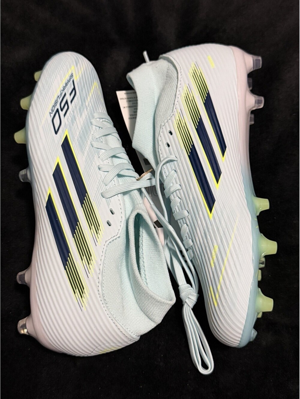 AdidasF50 Sparkfusion League Mid Cut Firm Ground Soccer Cleats - Women Size 7.5